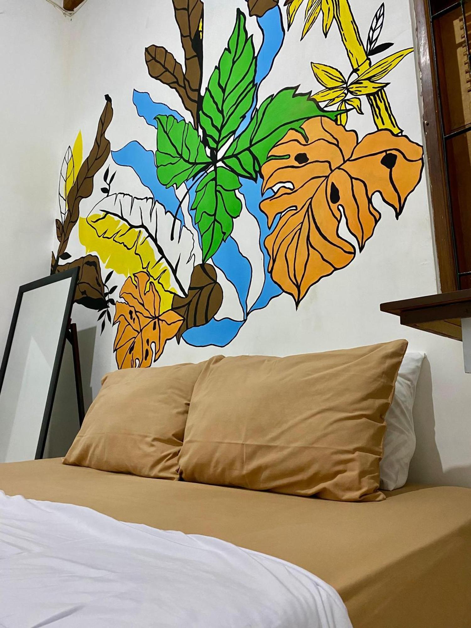 Zzz Hostel Banyuwangi  Szoba fotó