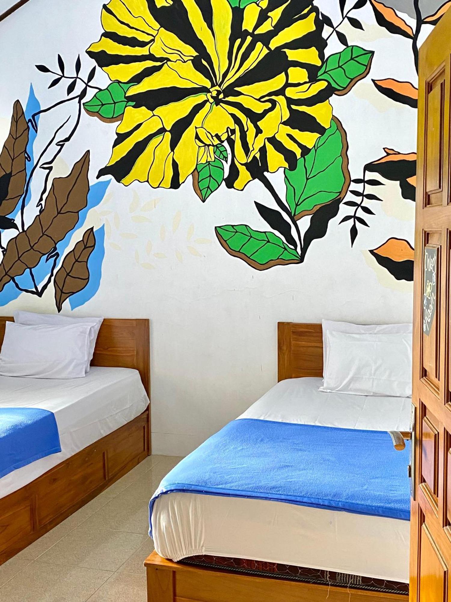 Zzz Hostel Banyuwangi  Szoba fotó